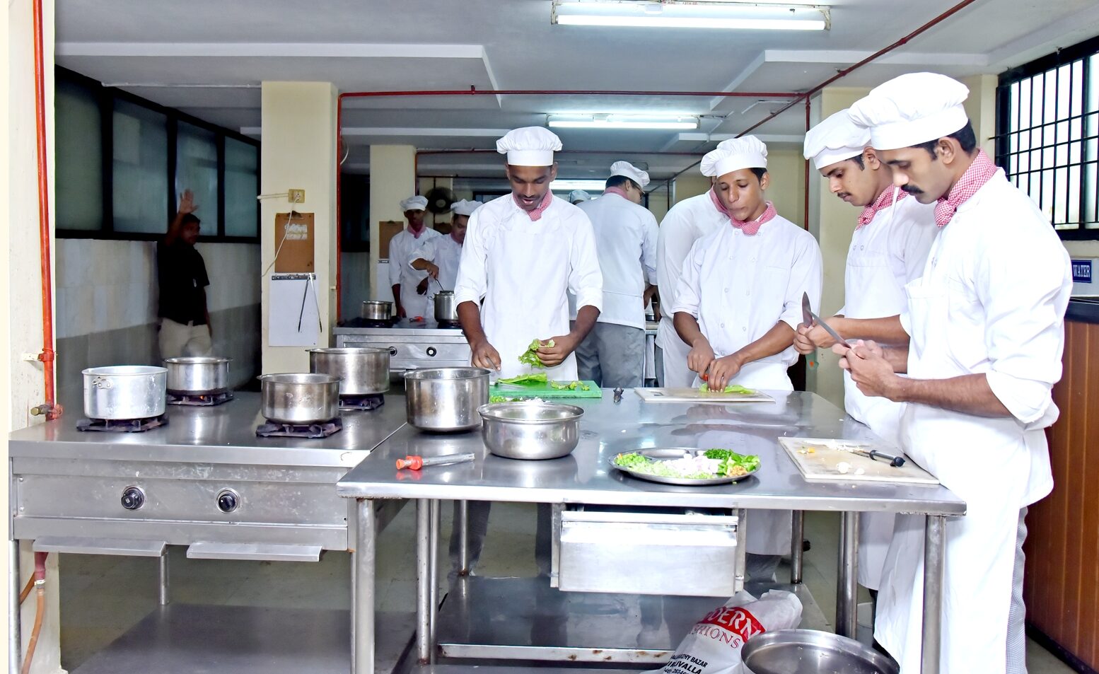 INFRASTRUCTURE Moti Mahal College of Hotel Management